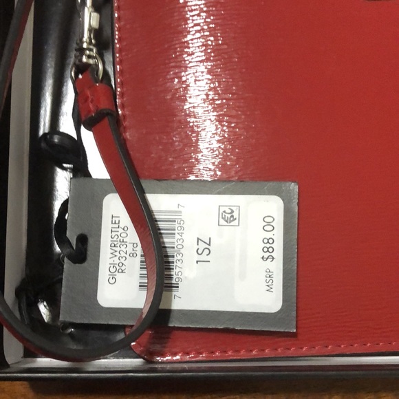 NWT DKNY GIGI- Wristlet - Picture 3 of 7